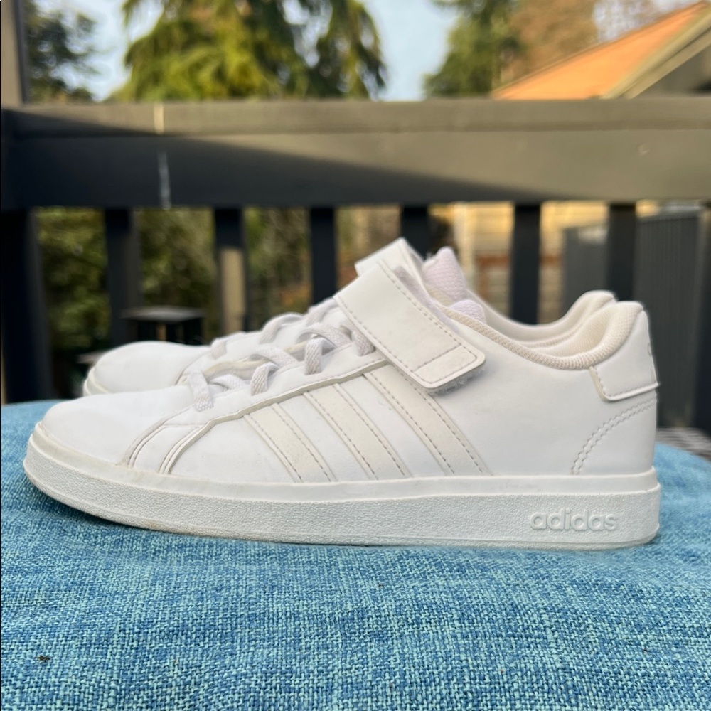 Adidas Kids White Velcro Sneakers